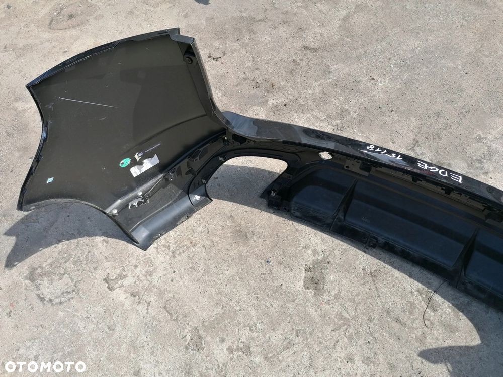 Zderzak tył Ford Edge 2015-2018r. - 3