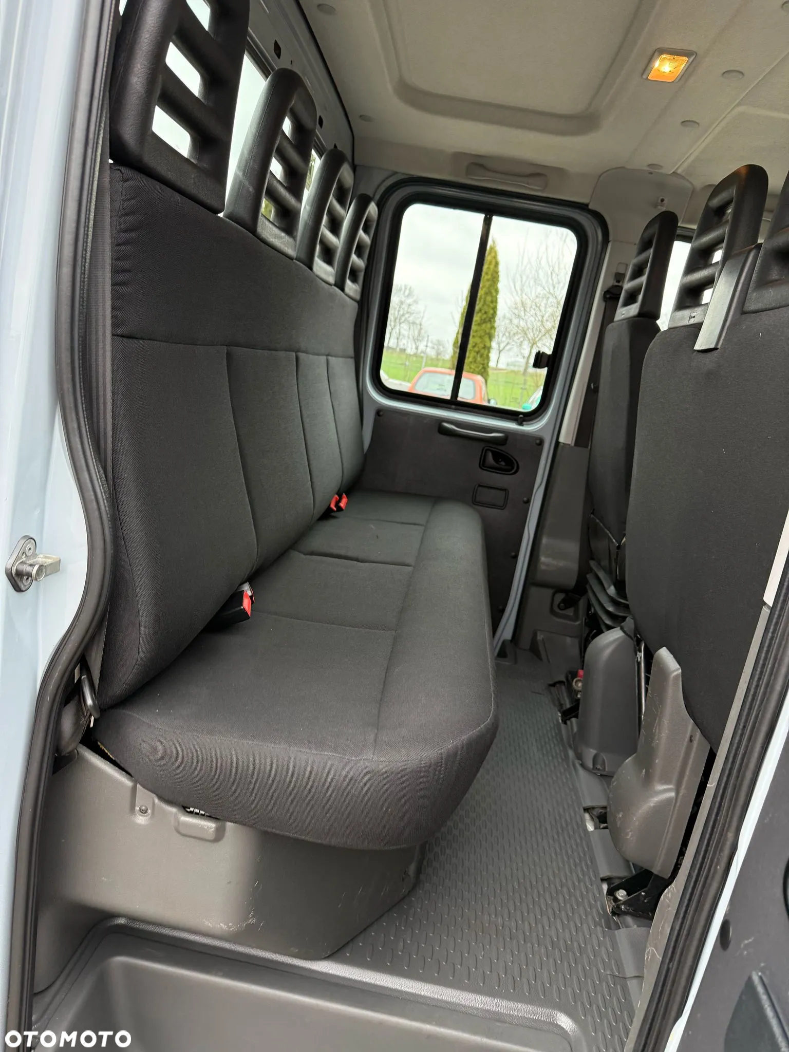 Iveco Daily 35S13D - 16