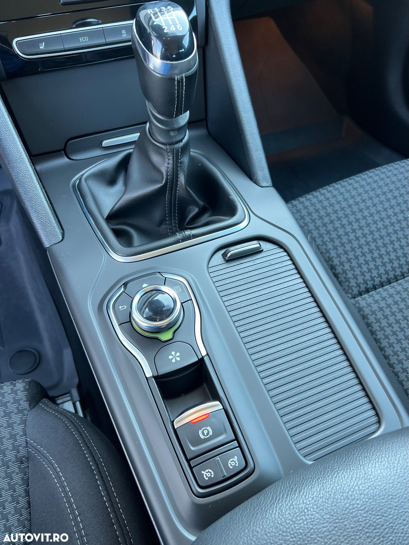 Renault Talisman Grandtour ENERGY dCi 130 Business - 15
