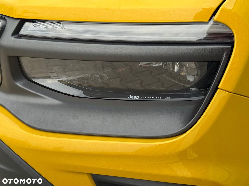 Jeep Avenger 1.2 T3 mHEV Overland 4xe eDCT6 - 7