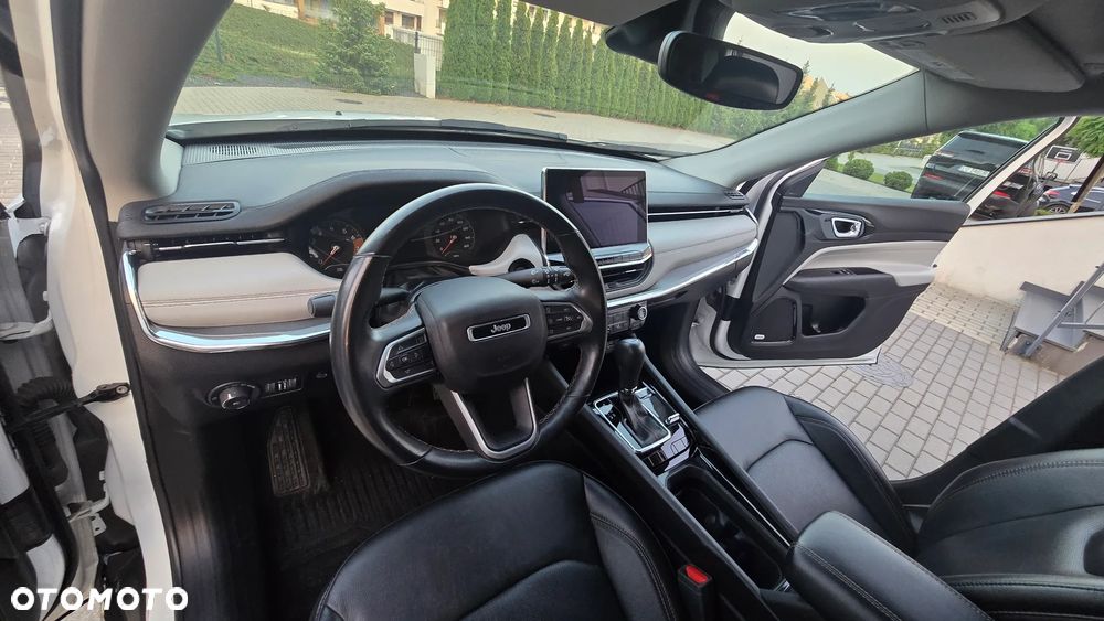 Jeep Compass - 13