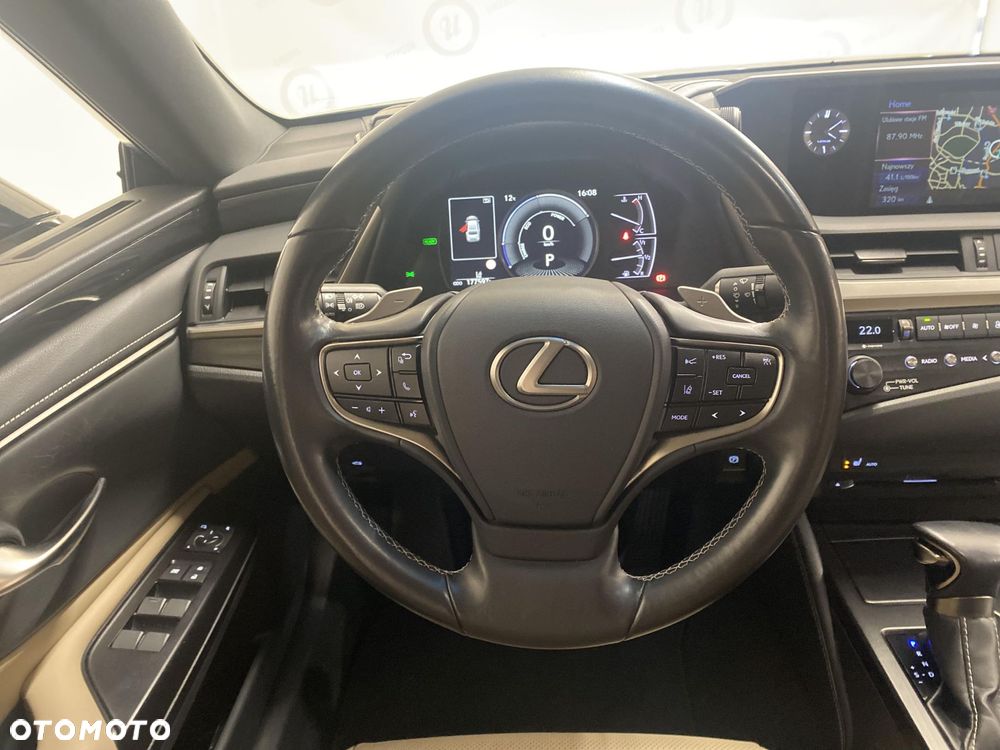 Lexus ES 300h Elegance - 10