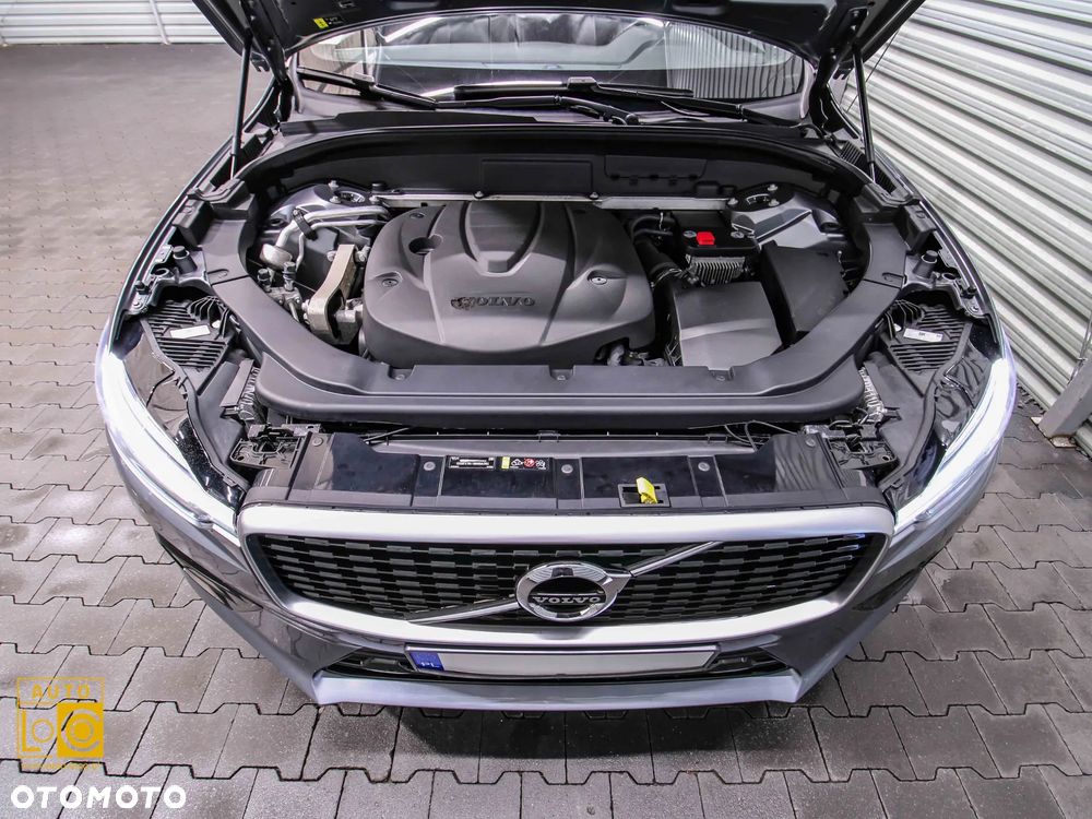 Volvo XC 60 D4 AWD R-Design - 15