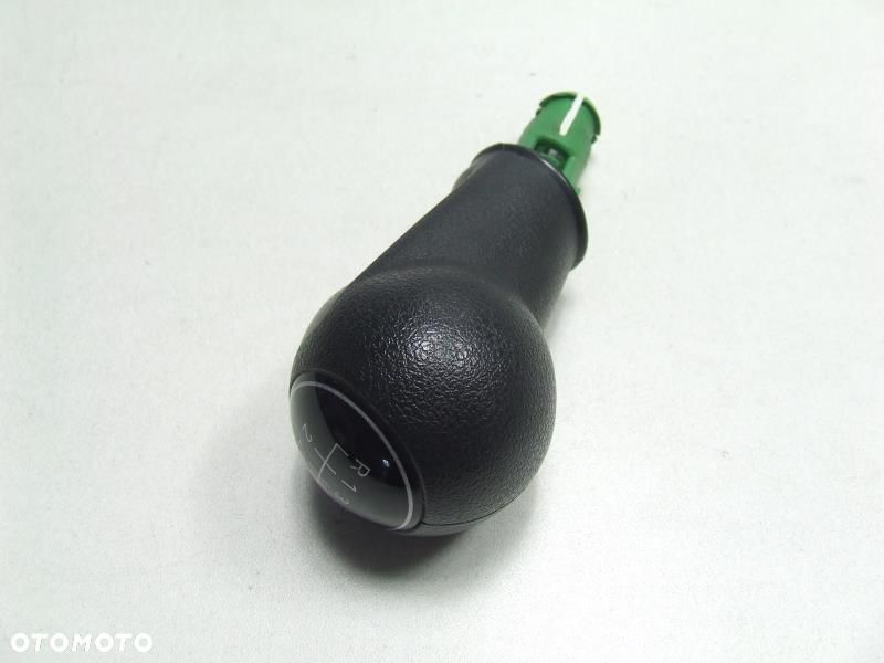 JEEP CHEROKEE KJ GAŁKA ZMIANY BIEGÓW P2 - 1