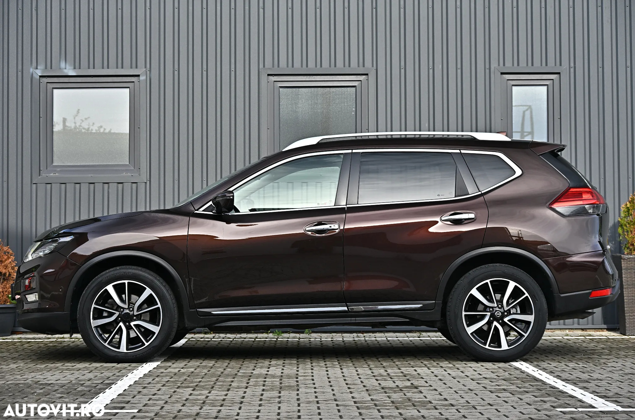 Nissan X-Trail 2.0 dCi ALL-MODE 4x4i Xtronic Tekna - 21