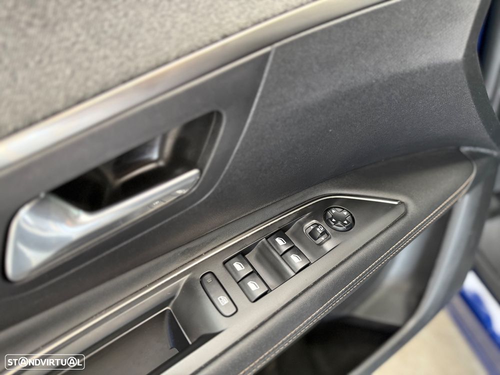 Peugeot 3008 1.5 BlueHDi GT Line EAT8 - 25