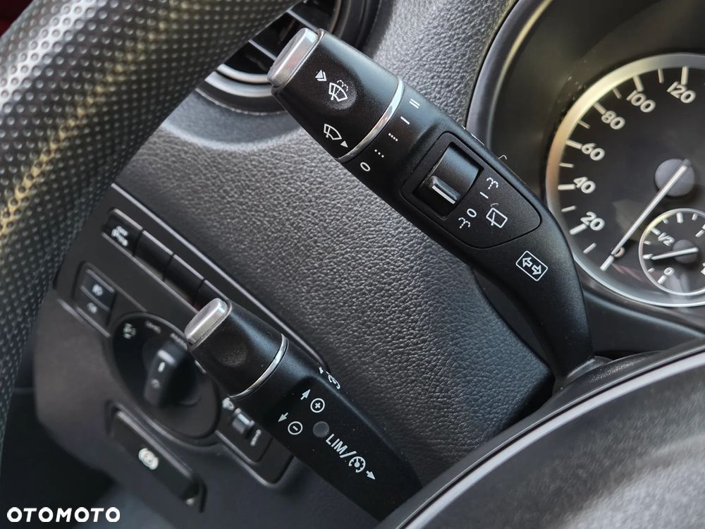 Mercedes-Benz Vito (BlueTEC) Tourer Lang SELECT - 38