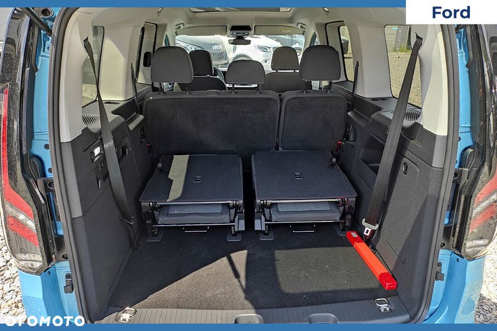 Ford Tourneo Connect - 14