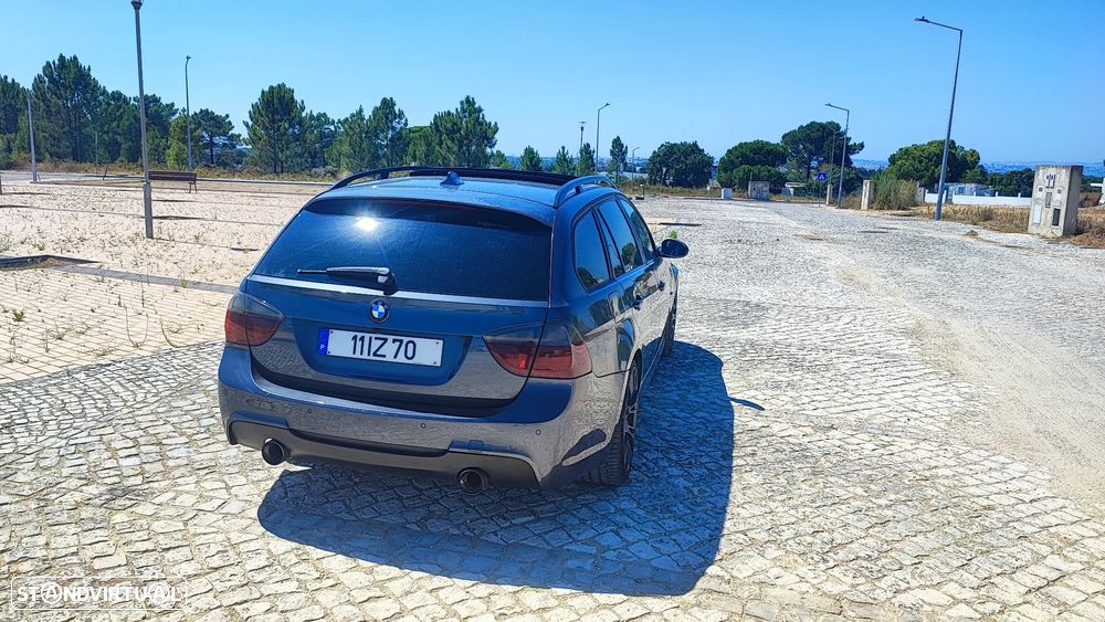 BMW 320 - 4