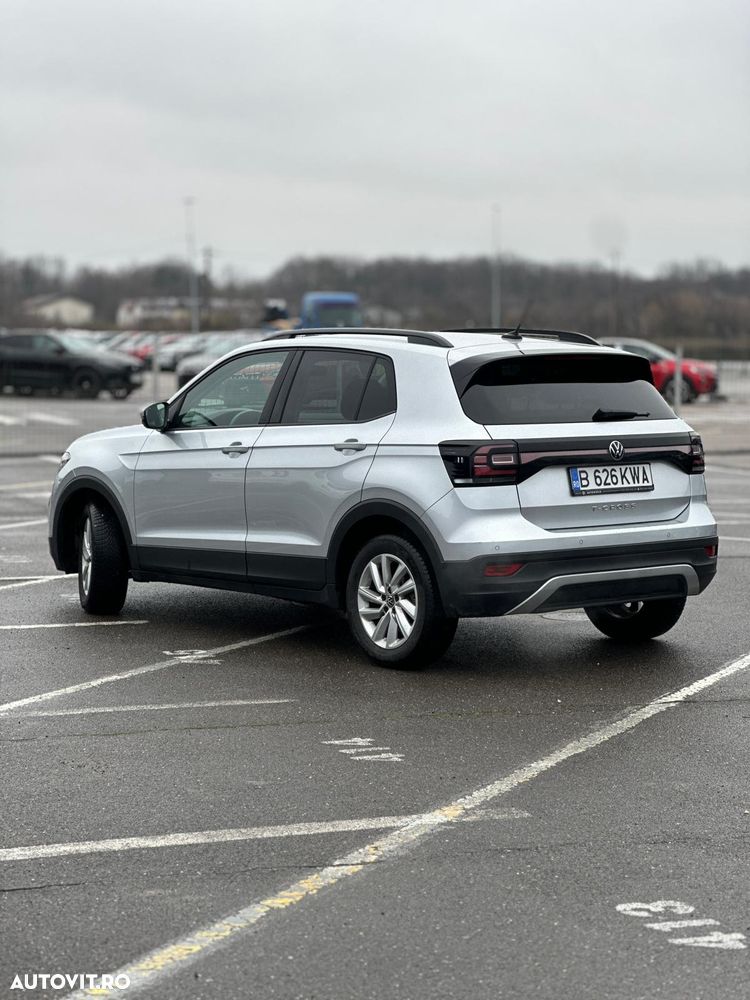 Volkswagen T-Cross - 6