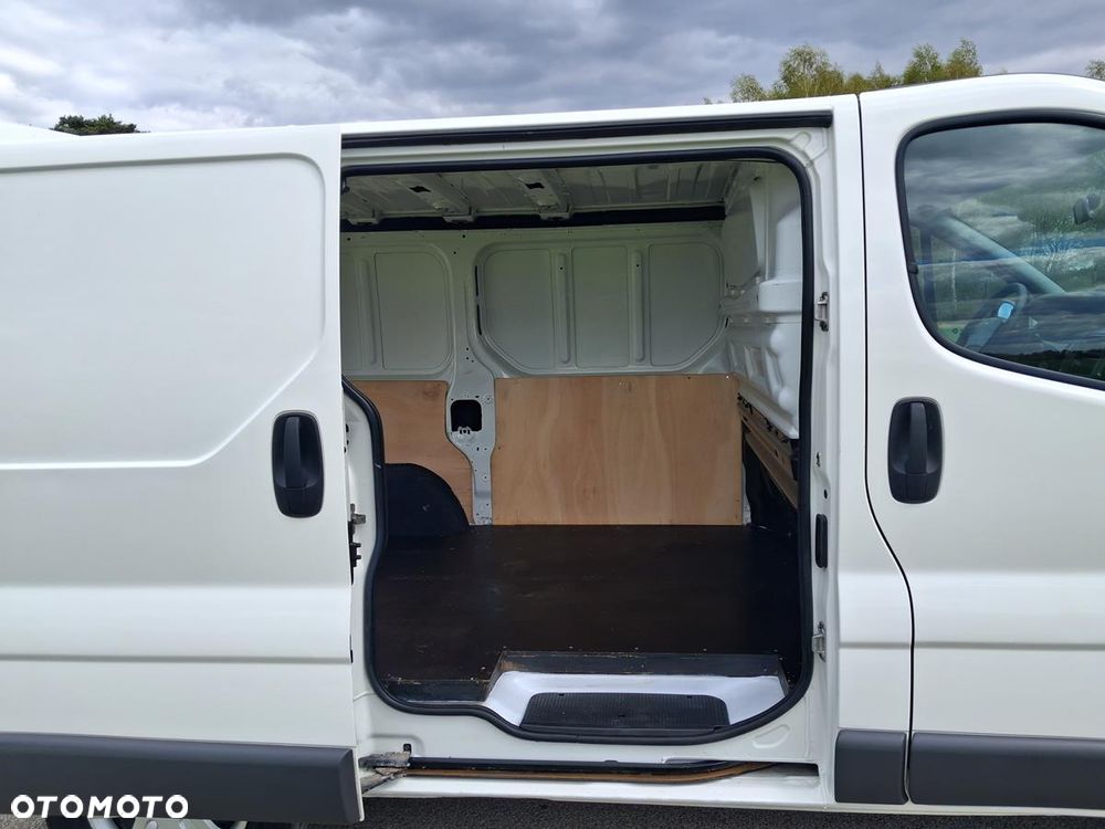 Renault Trafic - 20