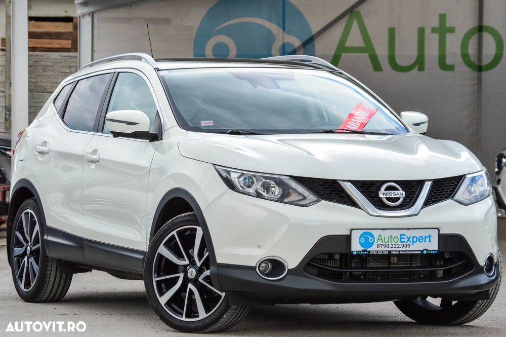 Nissan Qashqai 1.6 DCI Start/Stop X-TRONIC Tekna - 17