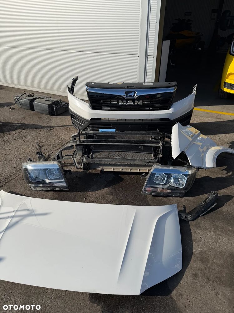 Crafter II MAN TGE 17-22r przód kompletny - 1