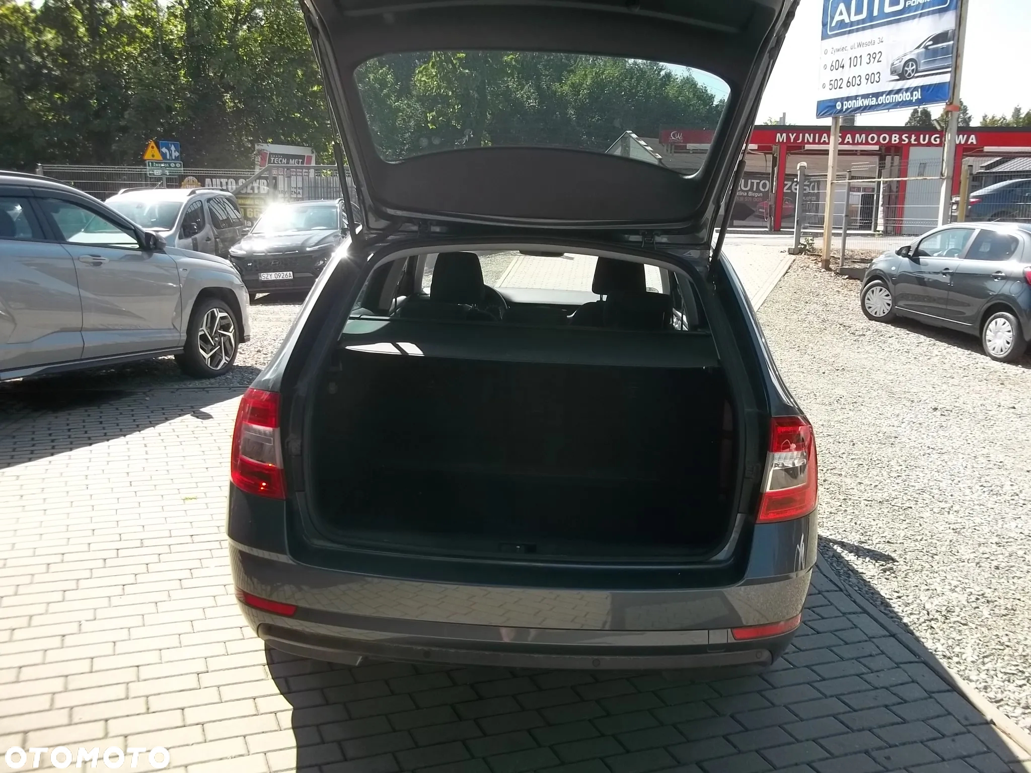Skoda Octavia 2.0 TDI DSG Clever - 8