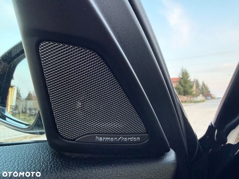 BMW Seria 5 525d xDrive - 19