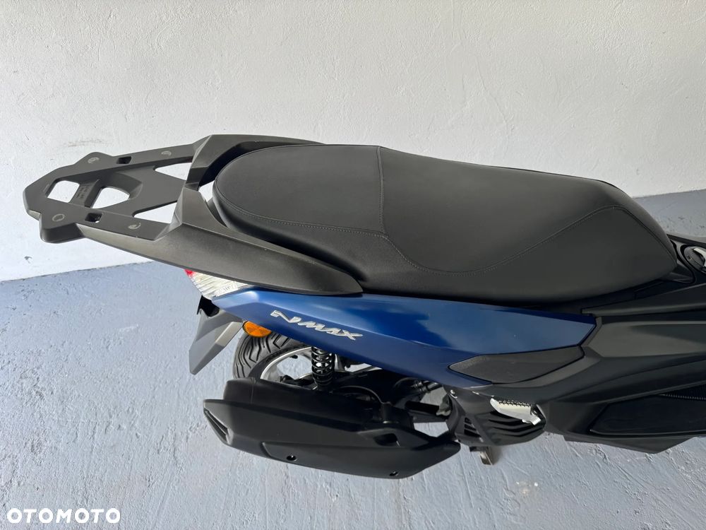 Yamaha NMAX - 19