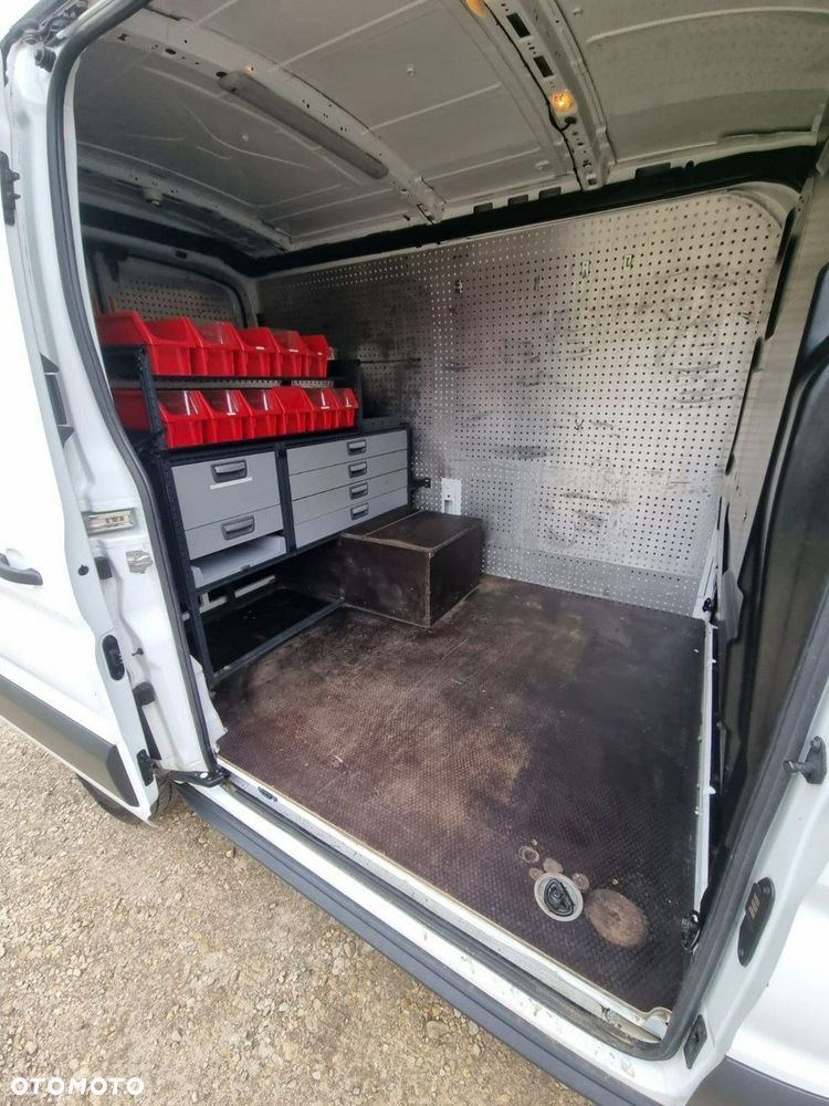 Ford Transit - 14