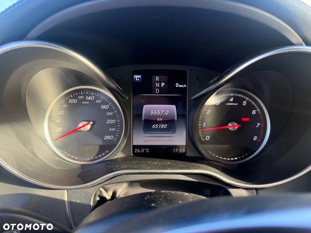 Mercedes-Benz Klasa C 300 9G-TRONIC Night Edition - 15