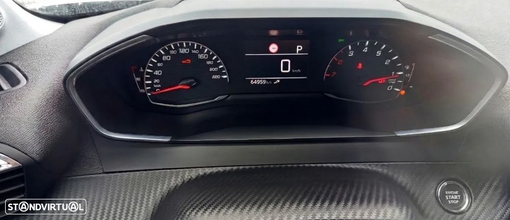 Peugeot 2008 1.2 PureTech Allure EAT8 - 10