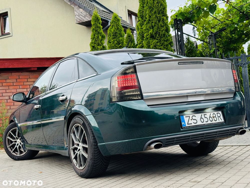 Opel Vectra 3.2 Design ActiveSelect - 2