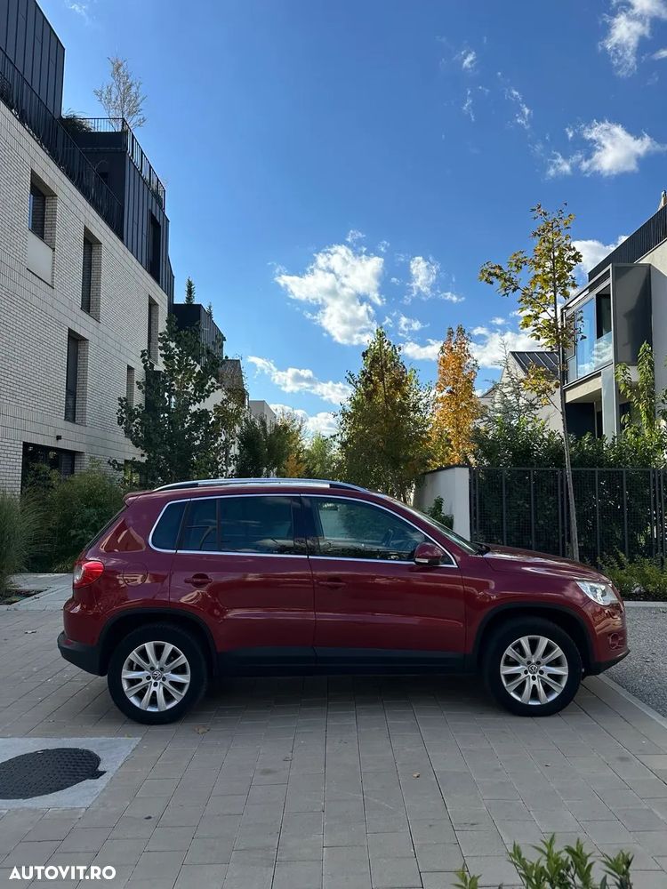Volkswagen Tiguan - 4