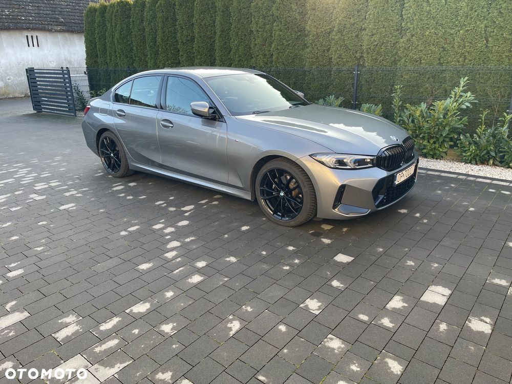 BMW Seria 3 320i - 1