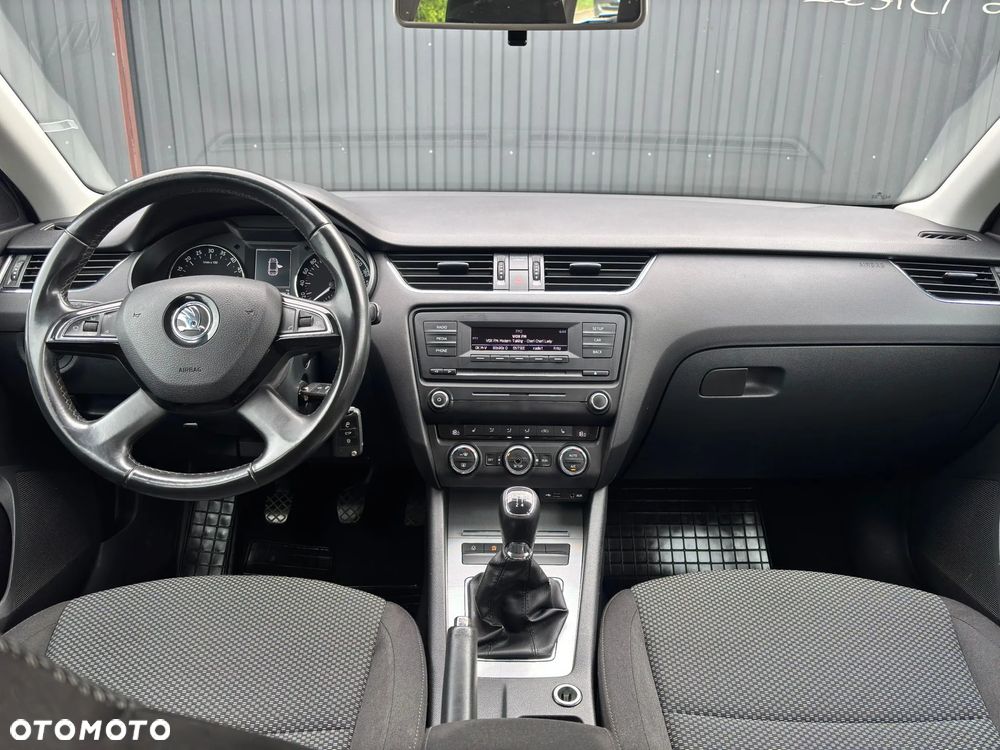Skoda Octavia 1.6 TDI Ambiente - 14