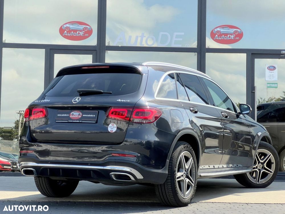Mercedes-Benz GLC - 4
