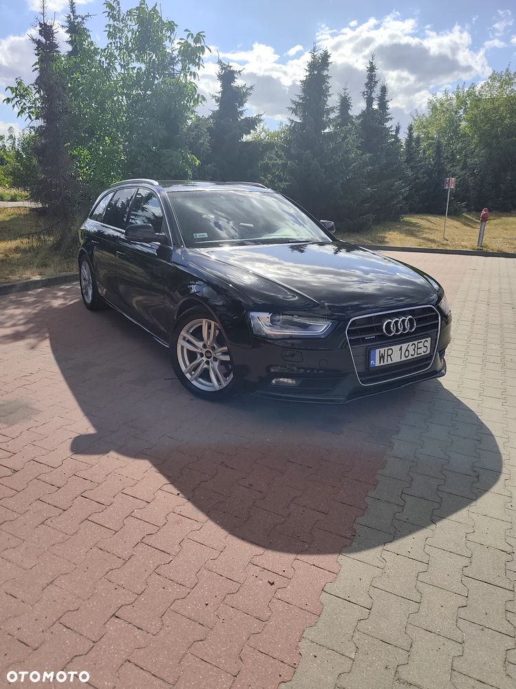 Audi A4 Avant 2.0 TDI DPF quattro S tronic Attraction - 2