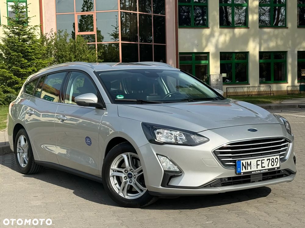 Ford Focus 2.0 TDCi Titanium ASS - 4
