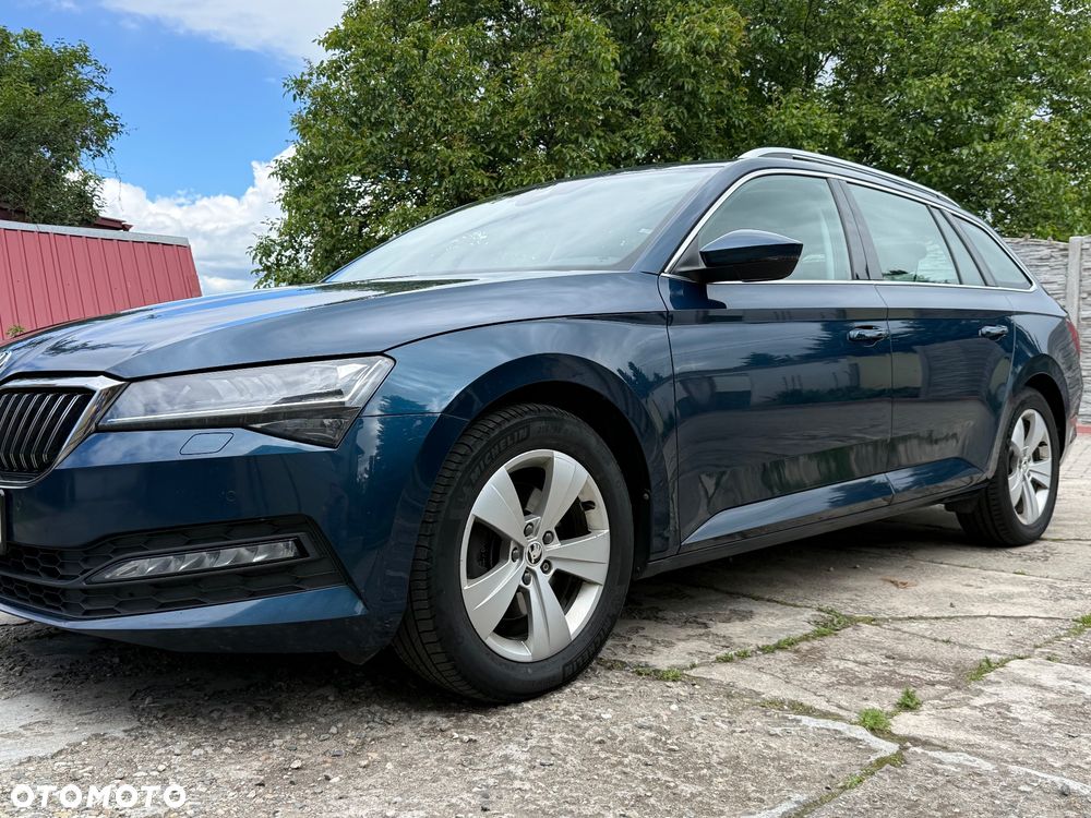 Skoda Superb 2.0 TSI Ambition DSG - 25