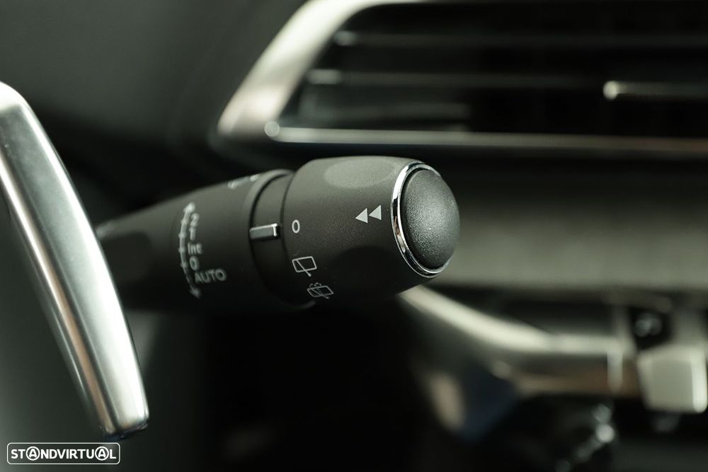 Peugeot 5008 1.2 PureTech GT EAT8 - 19