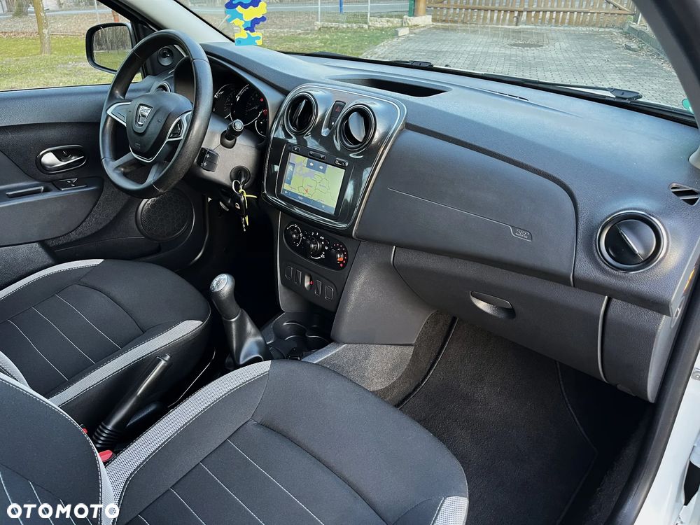 Dacia Sandero Stepway 0.9 TCe Laureate - 16