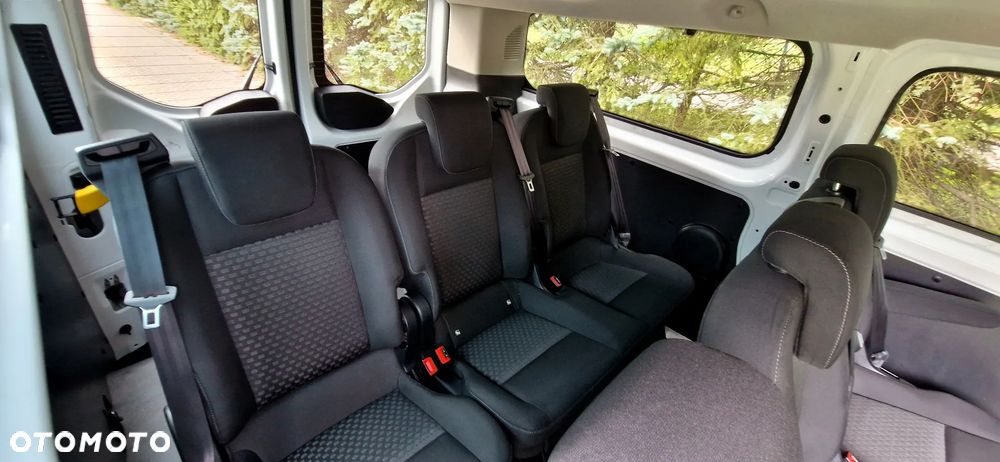 Ford Transit Custom - 12