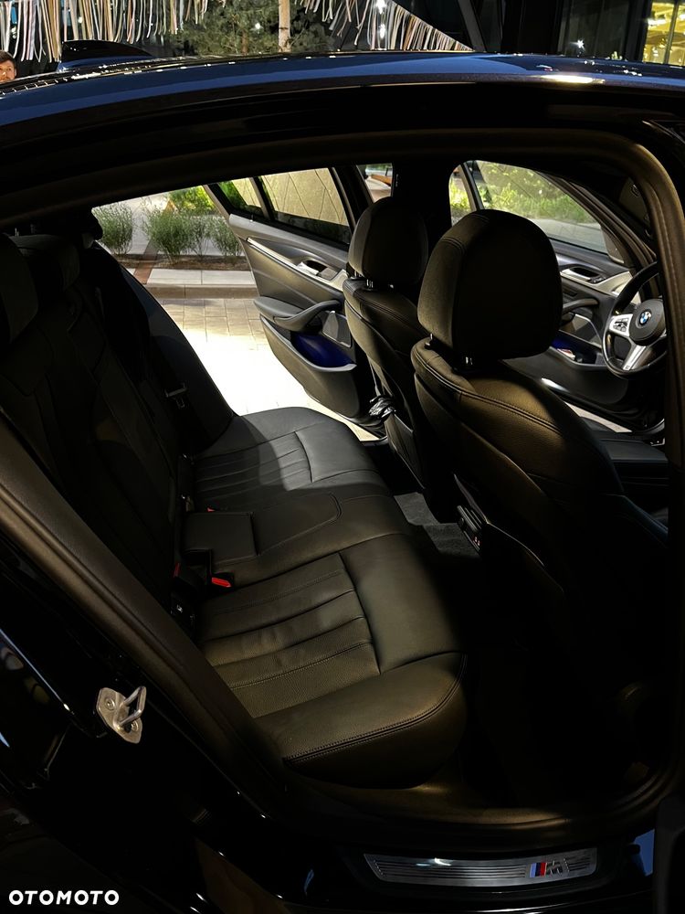 BMW Seria 5 520d M Sport sport - 17