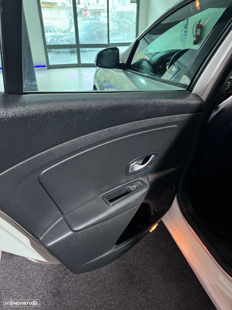 Renault Mégane Sport Tourer 1.5 dCi Luxe - 8