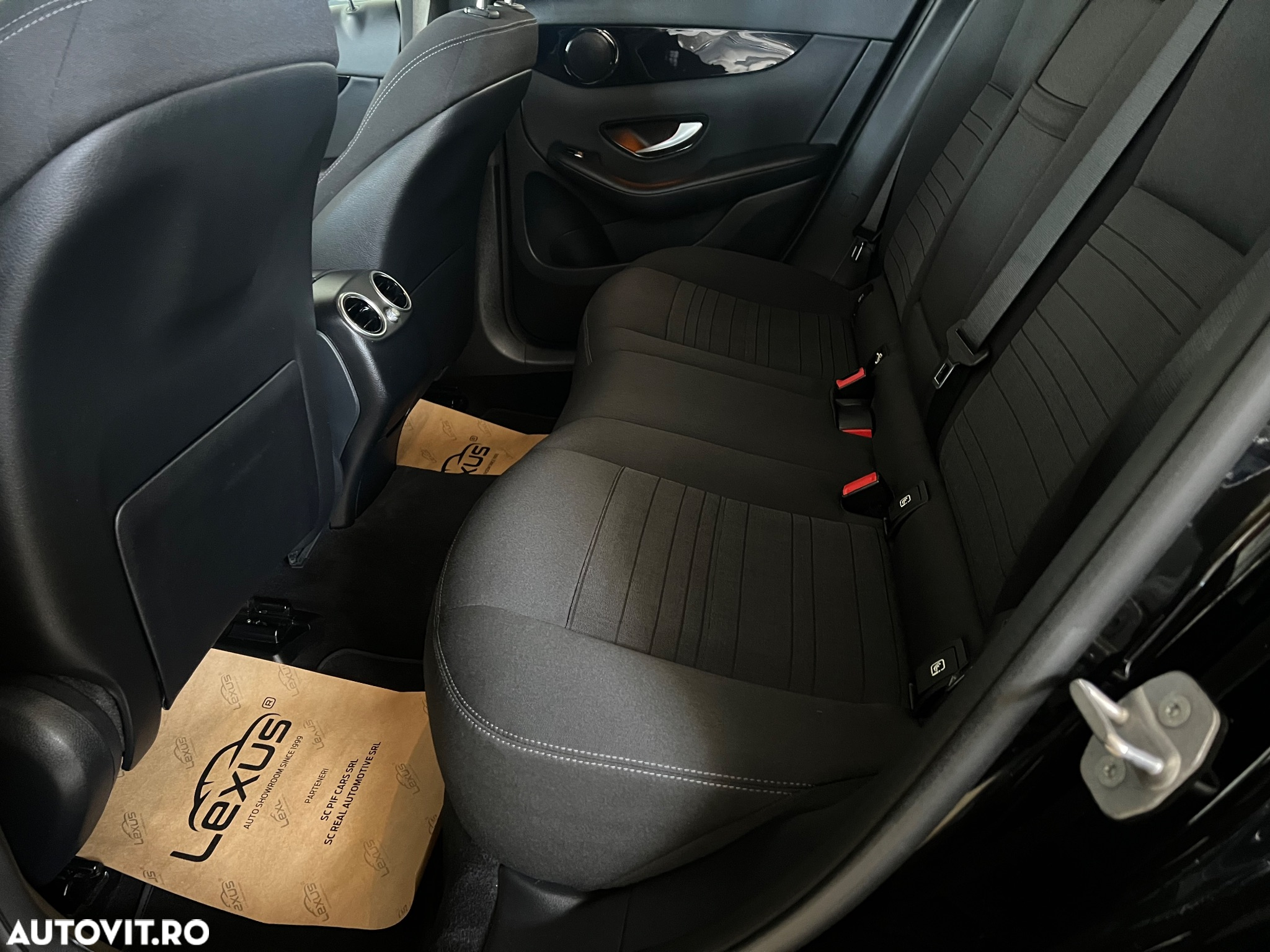 Mercedes-Benz GLC 220 d 4Matic 9G-TRONIC - 18