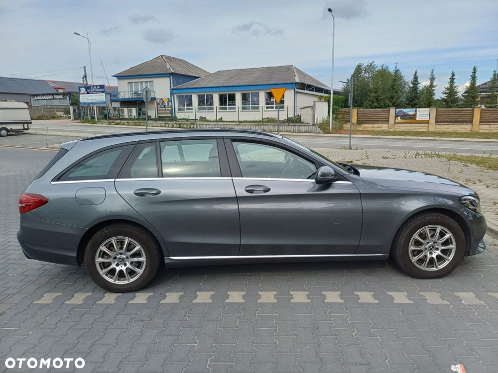 Mercedes-Benz Klasa C 200 d 9G-TRONIC - 11