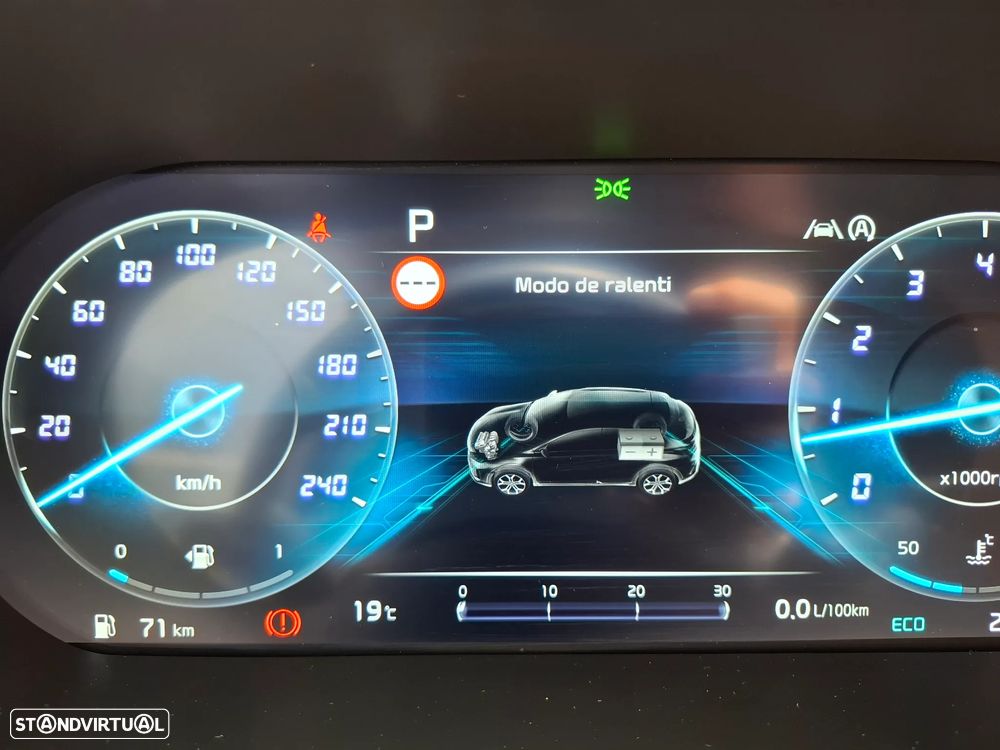 Kia XCeed 1.5 T-GDI Tech 7DCT - 16