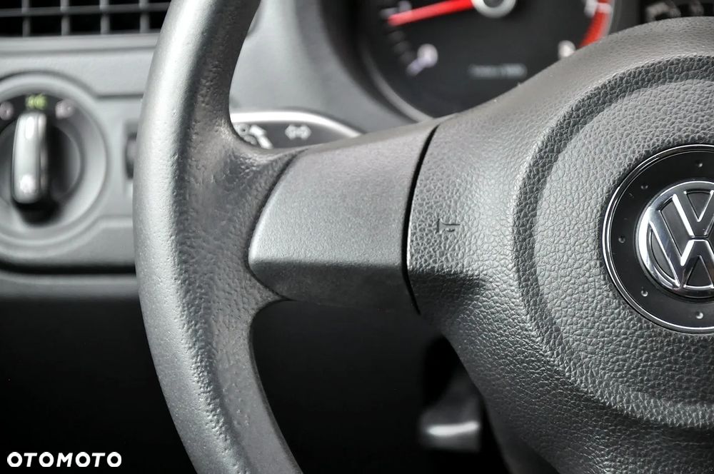 Volkswagen Polo - 13
