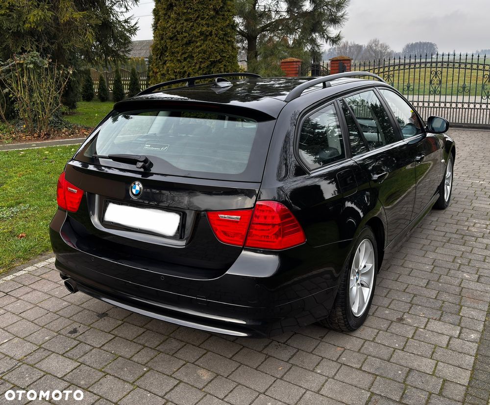 BMW Seria 3 320i Edition Lifestyle - 14