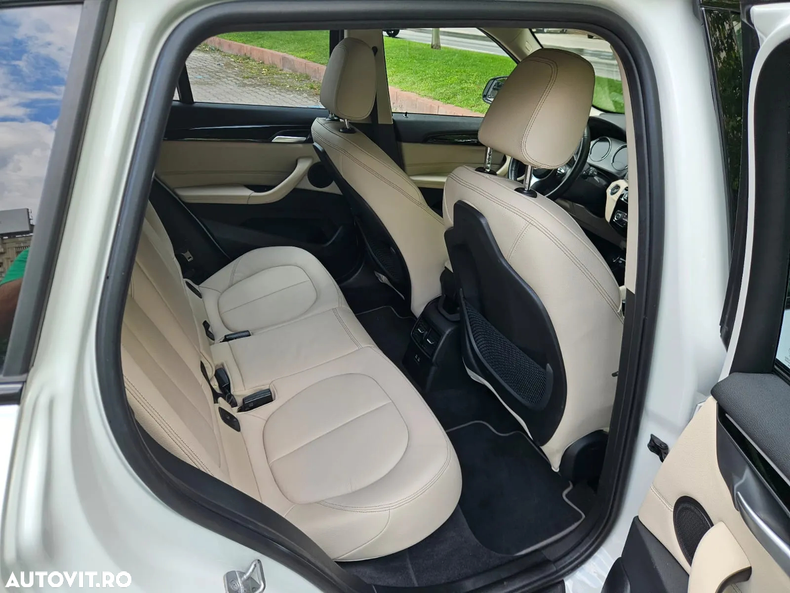 BMW X1 xDrive25d Aut. Sport Line - 9