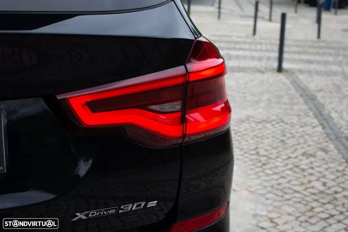 BMW X3 30 e xDrive Pack M - 11