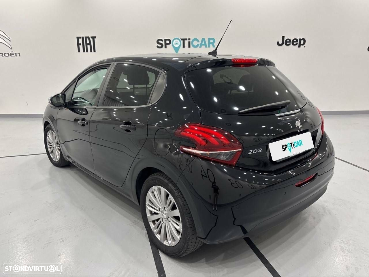 Peugeot 208 1.2 PureTech Signature - 7