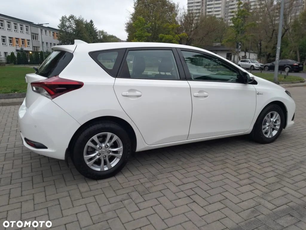 Toyota Auris 1.33 VVT-i Sprint - 24