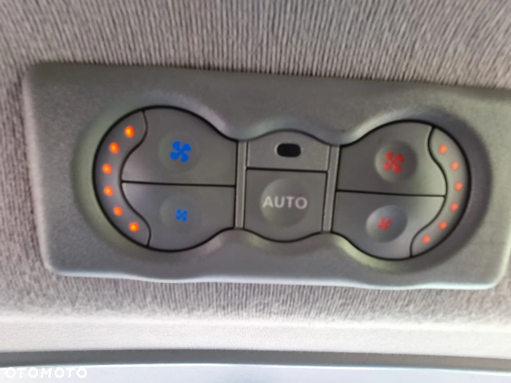 Renault Trafic Passenger Pack Clim - 8