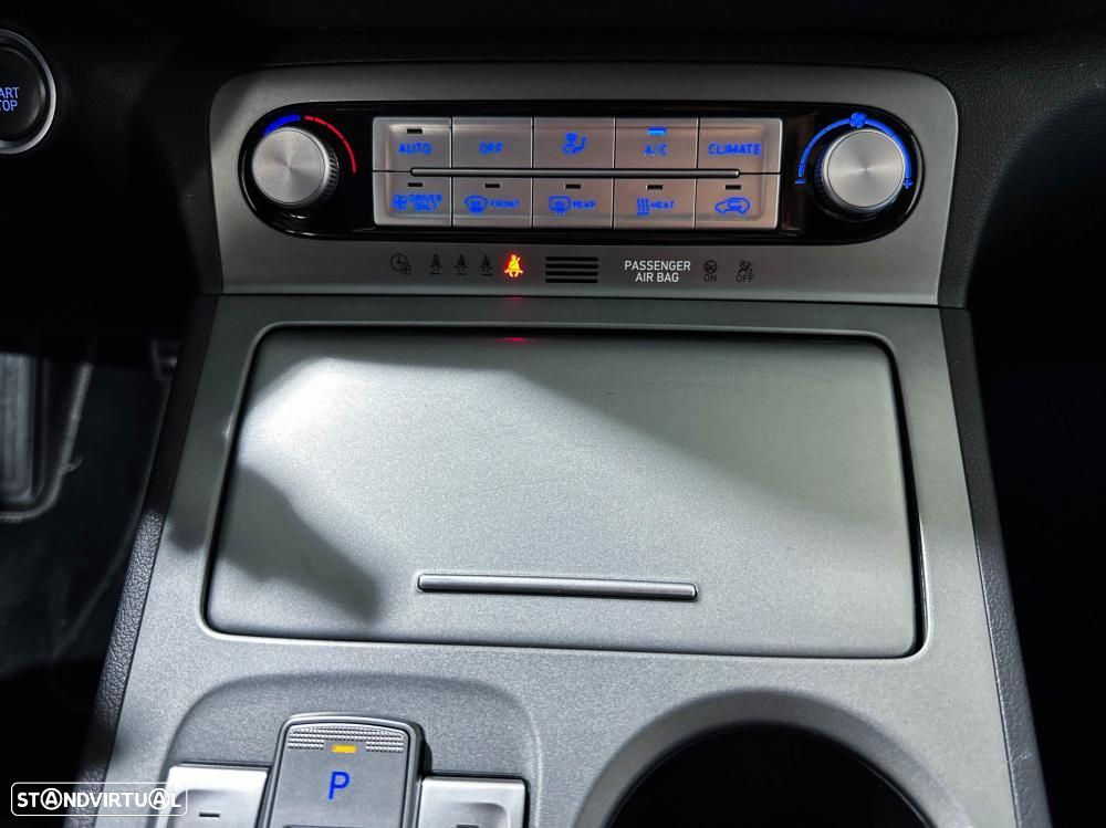 Hyundai Kauai 64 kWh Premium — fotografia 37