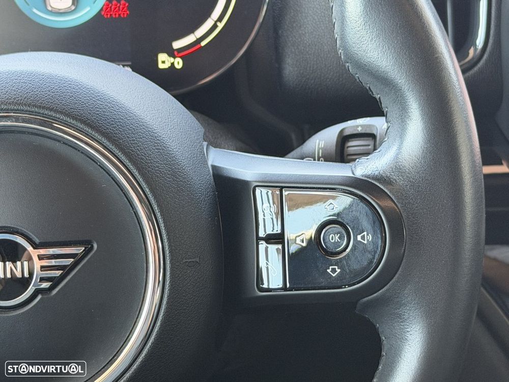 MINI Countryman Cooper SE ALL4 Sport Edition Auto — fotografia 11