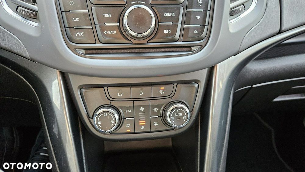 Opel Zafira Tourer 1.4 Turbo Edition - 30