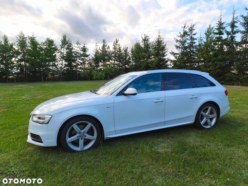 Audi A4 Avant 2.0 TDI Quattro S tronic - 4